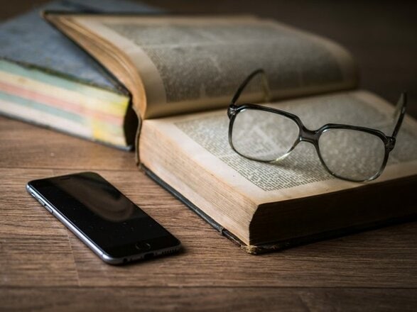 Kaip apsaugoti akis naudojant išmanųjį telefoną?