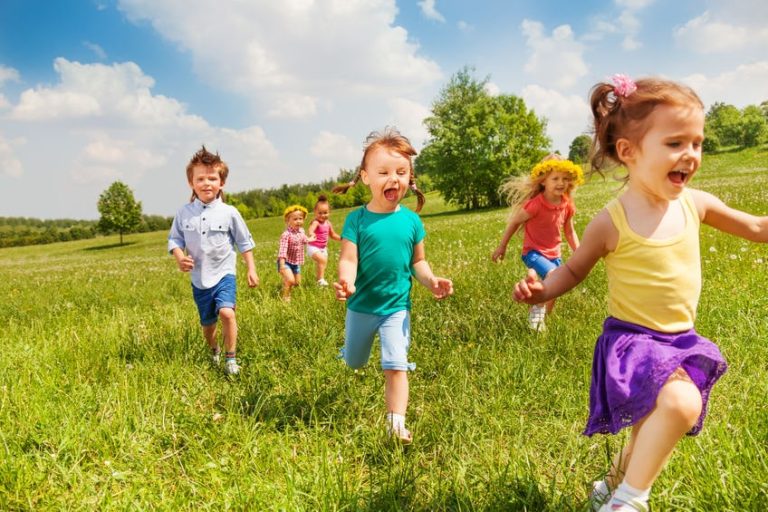 Kokios aktyvios pramogos vaikams padėtų numesti jiems svorio? 3 Kokios aktyvios pramogos vaikams padėtų numesti jiems svorio?