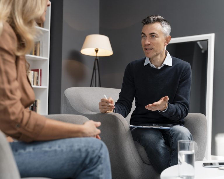 Kodėl verta rinktis privatų psichiatrą? 3 Kodėl verta rinktis privatų psichiatrą?