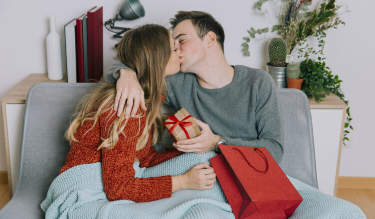 valentino-dienos-dovanos-jai